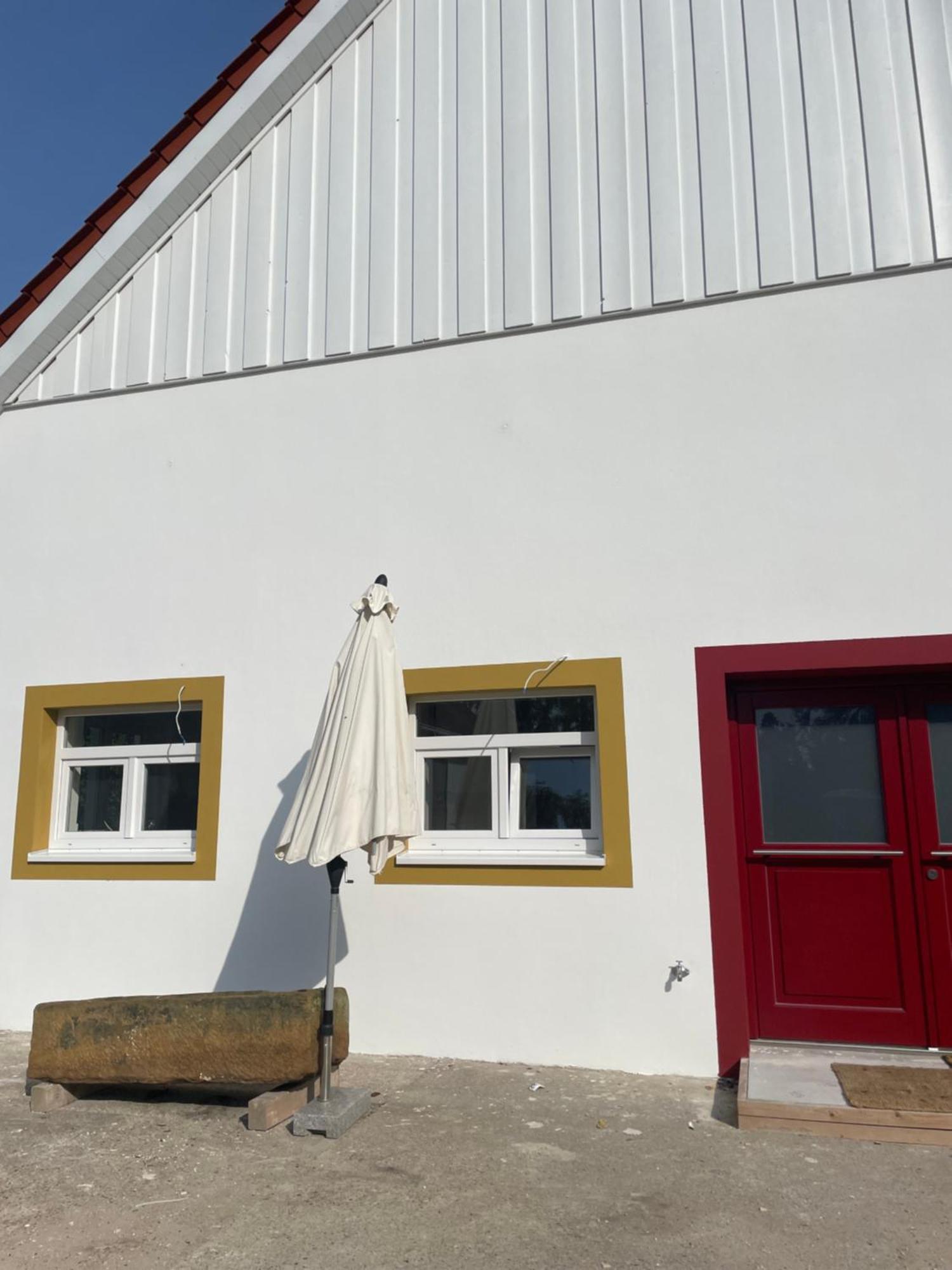 Halle  Appartement Mit 2 Schlafzimmern Und Terrasse מראה חיצוני תמונה