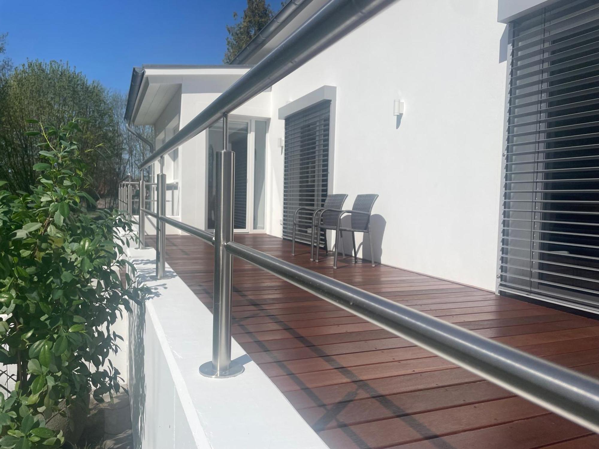 Halle  Appartement Mit 2 Schlafzimmern Und Terrasse מראה חיצוני תמונה